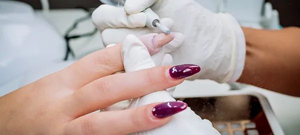 Manicure, Pedicure & Makeup - Salone Alessandra